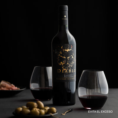 VINO TINTO DIABLO BLACK CABERNET SAUVIGNON 750 ML