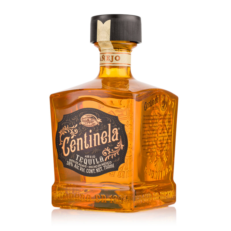 TEQUILA CENTINELA AÑEJO 750ML