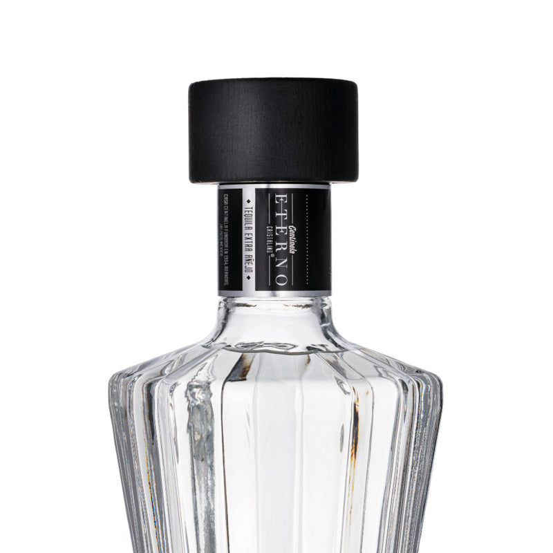 TEQUILA CENTINELA ETERNO EXTRA AÑEJO CRISTALINO 1750ML