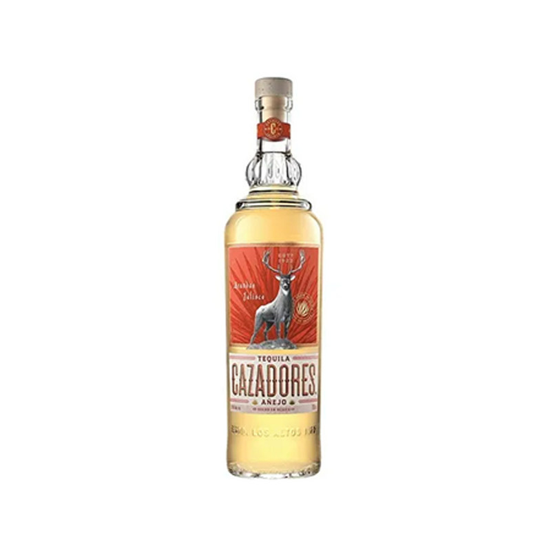 TEQUILA CAZADORES  AÑEJO 700ML